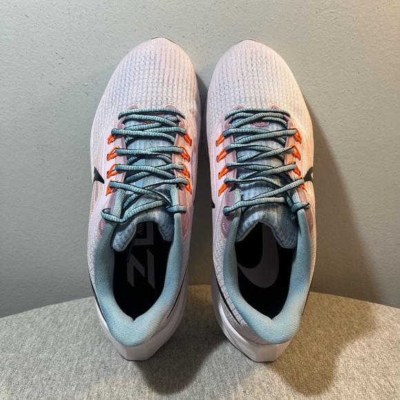 Nike Air Zoom Pegasus 39 Doll Black Purple Women's Size 9 DH4072-500 - Picture 9 of 11